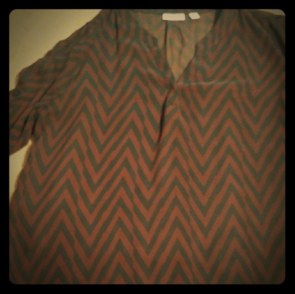 Chevron print top